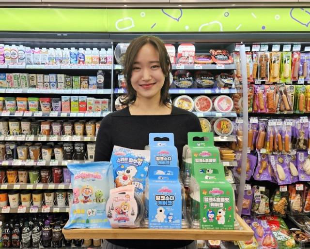 CU, '뽀로로 극장판 스위트캐슬 대모험' 콜라보 상품 단독 출시