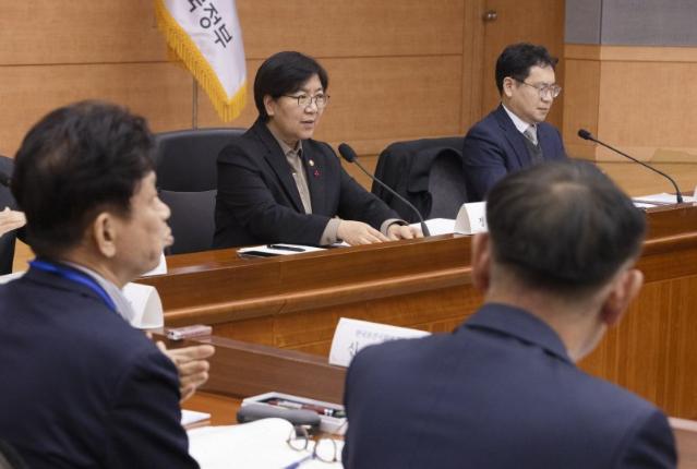 국민연금이 '고환율 소방수'로.. 650억불 스와프·환헤지 연장