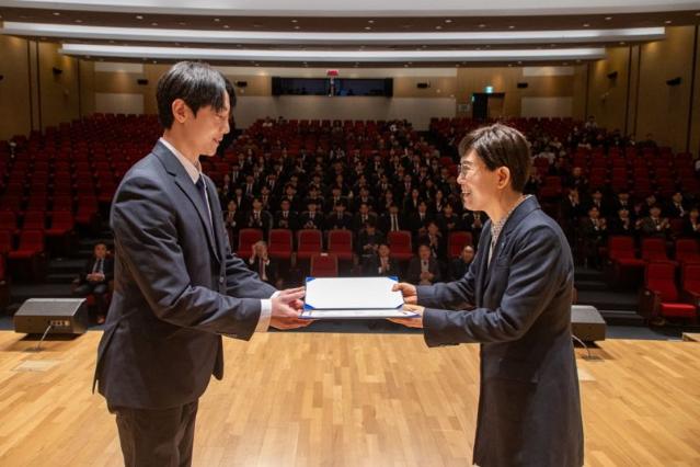한국가스공사, 하반기 신입사원 94명 임용... "변화 두려워말라"