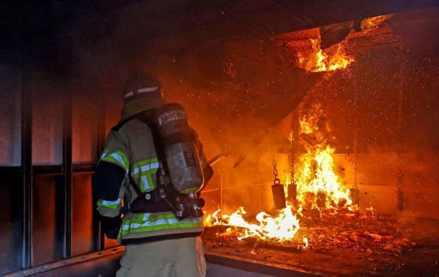 "내년 ‘정교한 대응·첨단과학 소방’으로 체질 전환" [소방청 업무보고]