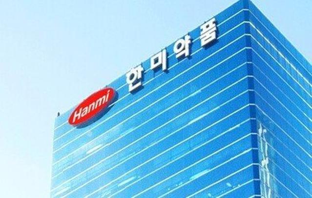 한미약품, 비만치료제 임상 3상 성공…목표주가↑-현대차證