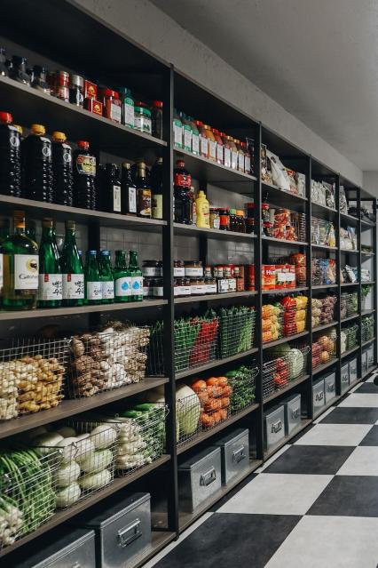 흑백요리사에 뜬금없는 한샘 '바흐 드레스룸'..."팬트리로 딱이네"