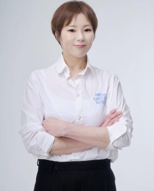 '주사 이모'에게 진료받은 입짧은햇님, 경찰 고발