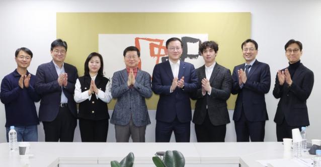 "생산적 금융 성공, 기업금융 등 리스크 관리가 필수"