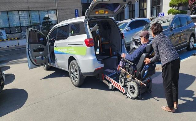 복지부, 장애인콜택시 전국통합예약시스템 도입