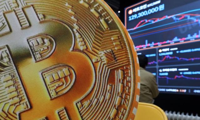 ‘9만불 문턱 비트코인’ 서학개미 ‘레버리지·채굴주’ 베팅 [크립토브리핑]