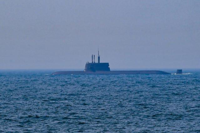 "적은 타격 후에 느낀다" SLBM 갖춘 3000t급 잠수함, 안무함 훈련
