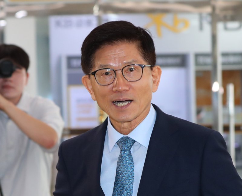 하나마이크론, ‘AI반도체 핵심’ 2.5D 패키징 시제품 구현...105조 시장 눈길 | 종목뉴스(067310) | 뉴스/시세 - 팍스넷 증권포털