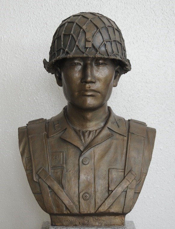 12월의 전쟁영웅에 '백마고지 사수' 이성덕 육군 중위