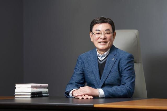 세정그룹, 저소득·취약계층에 3억원 상당 의류 전달