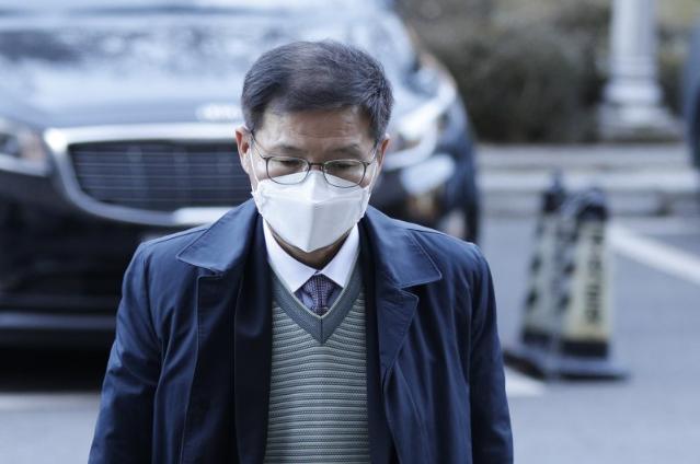 '한동훈 검언유착 오보' 신성식 前 검사장 1심서 무죄