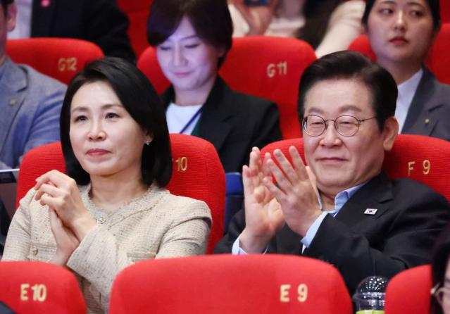 李대통령, BIFF 방문 "개막 전 방문 의사 전해와..영화산업 지원 기대"[부산국제영화제]