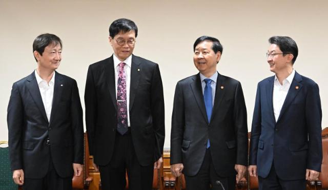 구윤철 "외환시장 변동성 지속…필요시 적기 대응"