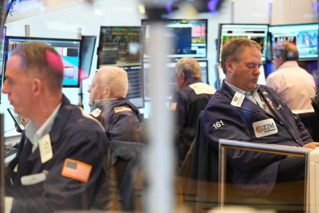 [뉴욕증시] 다우지수만 하락…아마존·팔란티어, 사상 최고 경신