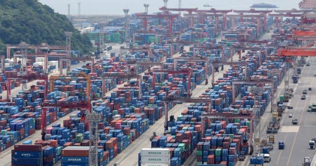 반도체 슈퍼사이클 본격화...韓 성장률 2% 복귀 가능성 커져