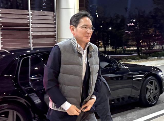 이재용 삼성전자 회장, UAE로 출국…AI 등 기술 협력 논의