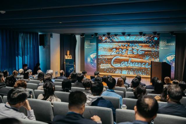 기업 생존 가르는 1.5℃의 전환점, ESG를 말하다