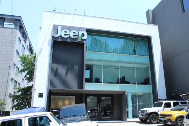 "지프 랭글러 5천대 판매" 렉스모터스, '호텔 숙박권' 등 고객 감사 이벤트 실시