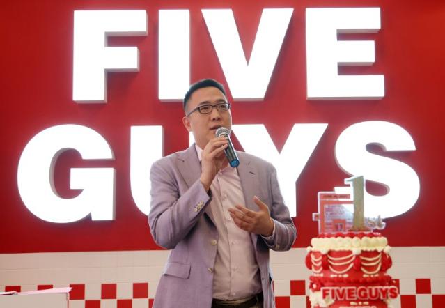 '한화 3남' 김동선의 파이브가이즈, 매각 우선협상대상자에 H&Q [fn마켓워치]