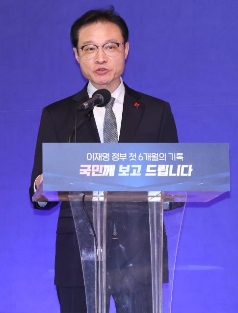 홍보수석 "李, 정교유착 이번에 정리하자는 입장…지위·여야 막론 수사"